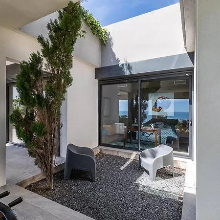 Piscine Chauffee Vue Standing Villa Sete